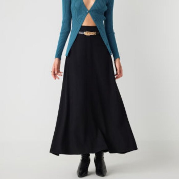 High Waist Solid Pleated Maxi Skirt - Picture 1 of 6